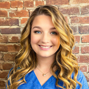 Meet your Posher, Haley